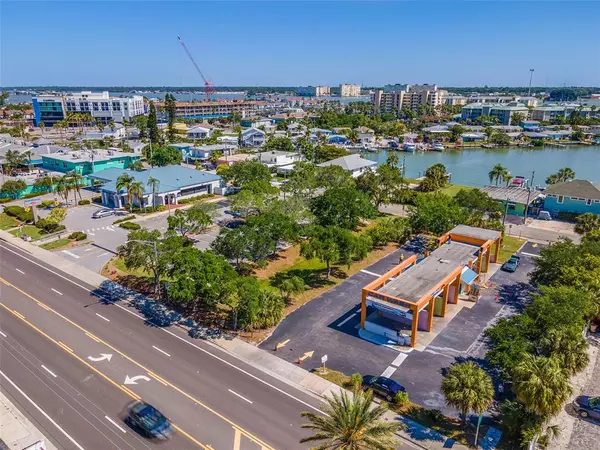 14801 GULF BLVD, Madeira Beach, FL 33708