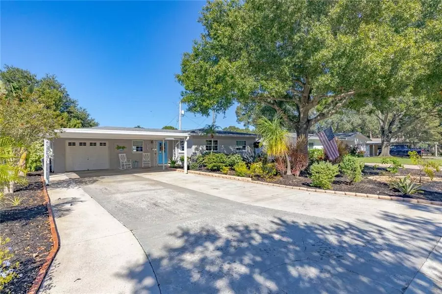 4713 W ALLINE AVE, Tampa, FL 33611