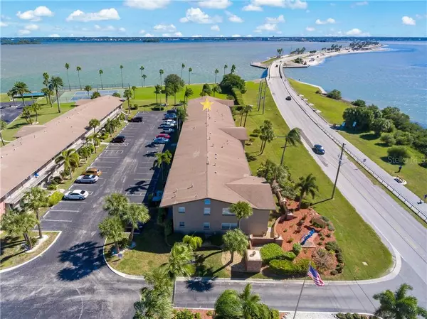 Dunedin, FL 34698,2 CAUSEWAY BLVD #108