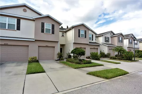 Tampa, FL 33619,4937 WHITE SANDERLING CT