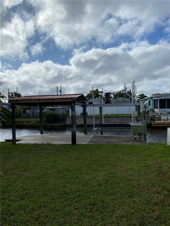 6814 HERON LN, Hudson, FL 34667