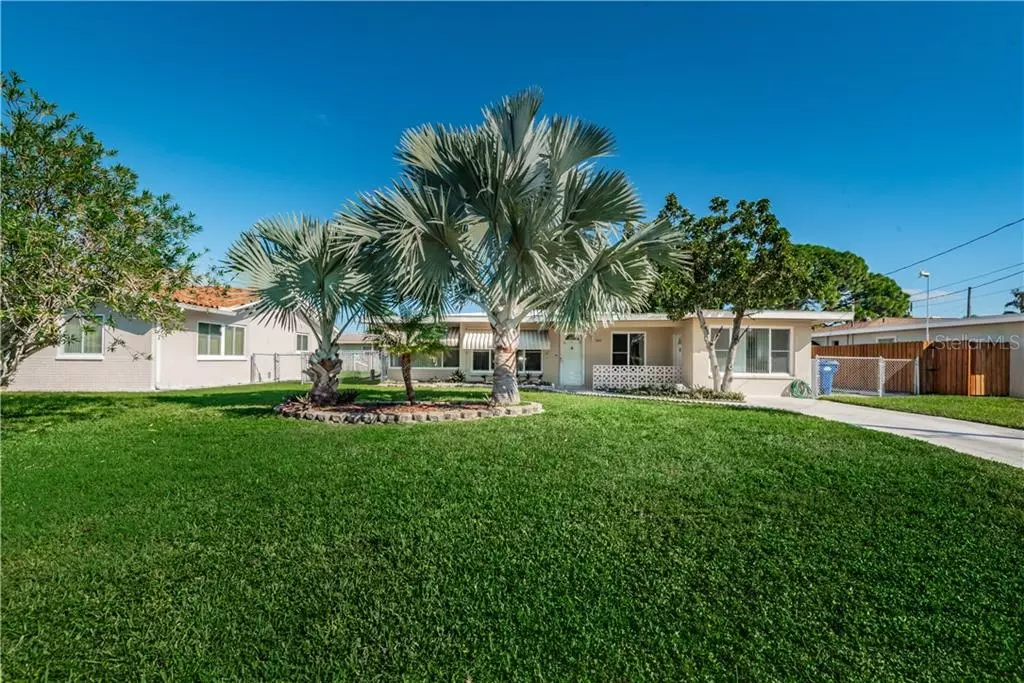 Palm Harbor, FL 34683,403 DRIFTWOOD DR W