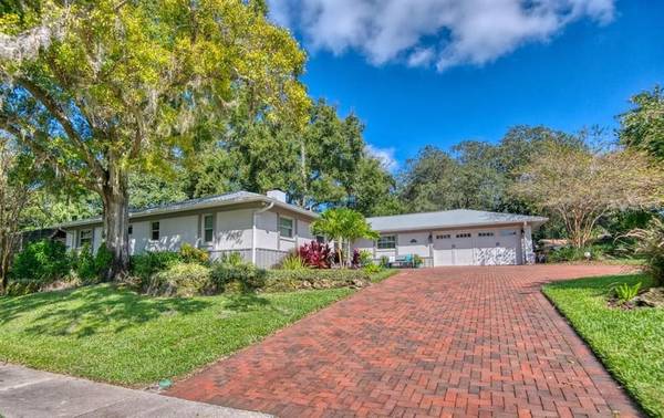 915 MAPLE RIDGE RD, Palm Harbor, FL 34683