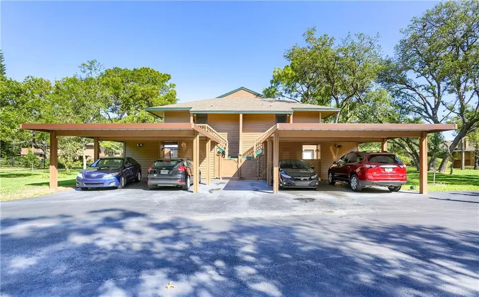 1203 LENNOX RD E #1203, Palm Harbor, FL 34683