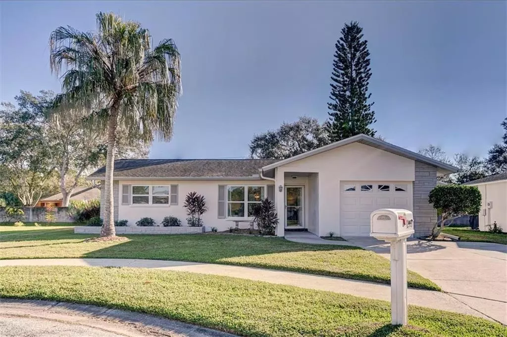 Palm Harbor, FL 34684,2963 HUNTINGTON CT