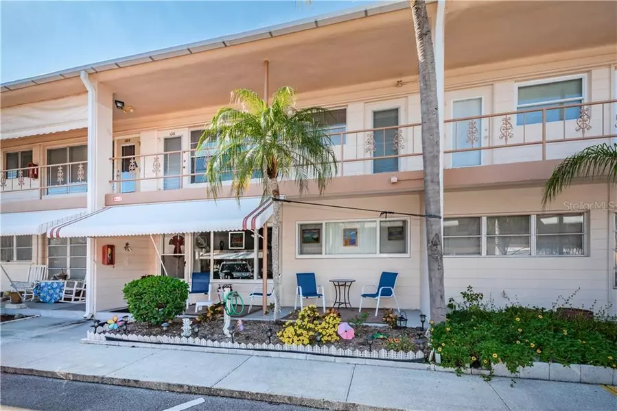 4032 55TH WAY N #1016, Kenneth City, FL 33709