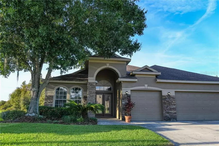 27151 HOLLYBROOK TRL, Wesley Chapel, FL 33544