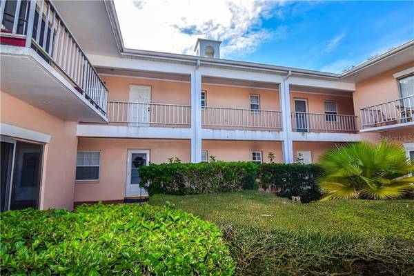 8300 BARDMOOR BLVD #205, Seminole, FL 33777