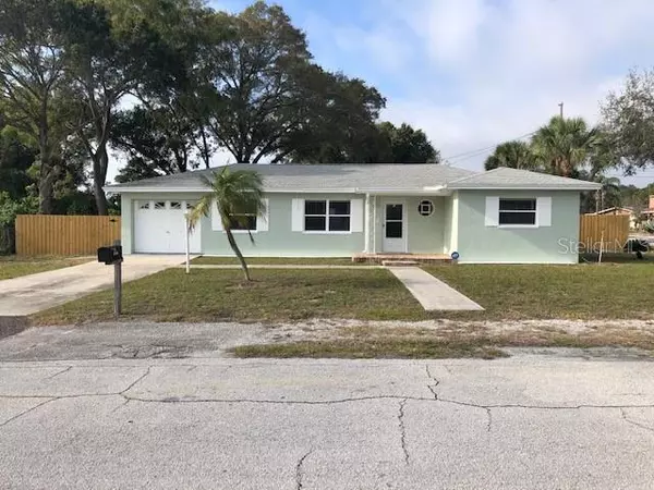 10901 MOHAWK RD, St Petersburg, FL 33708