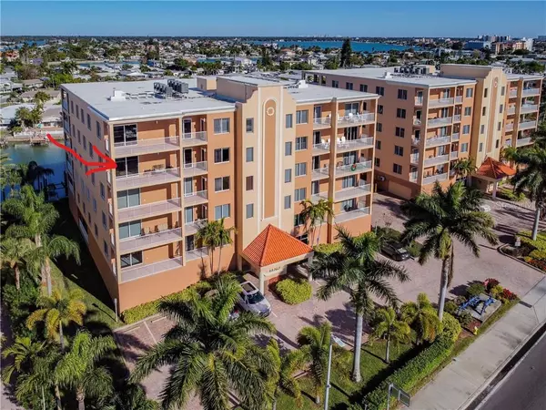 11525 GULF BLVD #400, Treasure Island, FL 33706