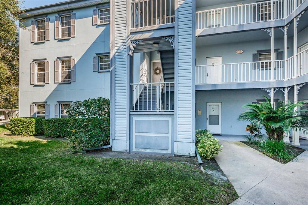 330 PROMENADE DR #212, Dunedin, FL 34698