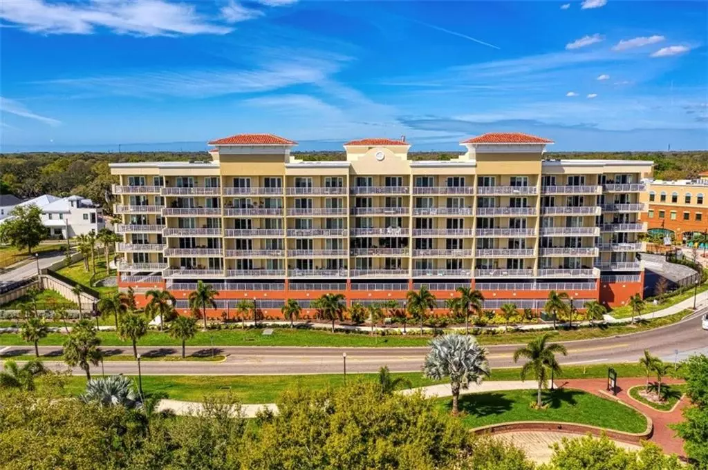 Safety Harbor, FL 34695,101 S BAYSHORE BLVD #68