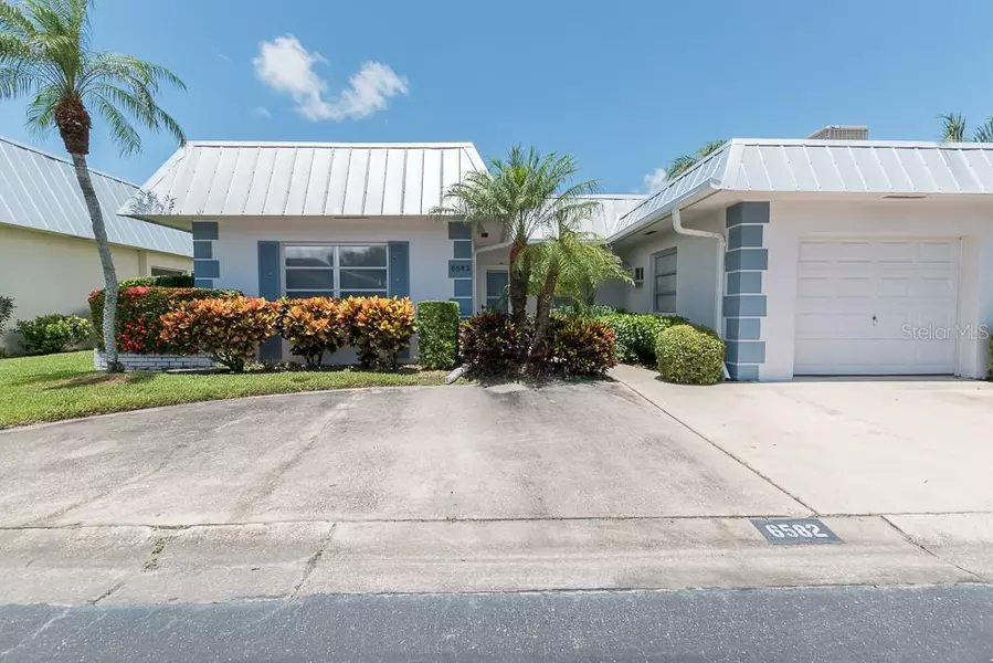 6582 GRAND BAHAMA DR #3, Seminole, FL 33777