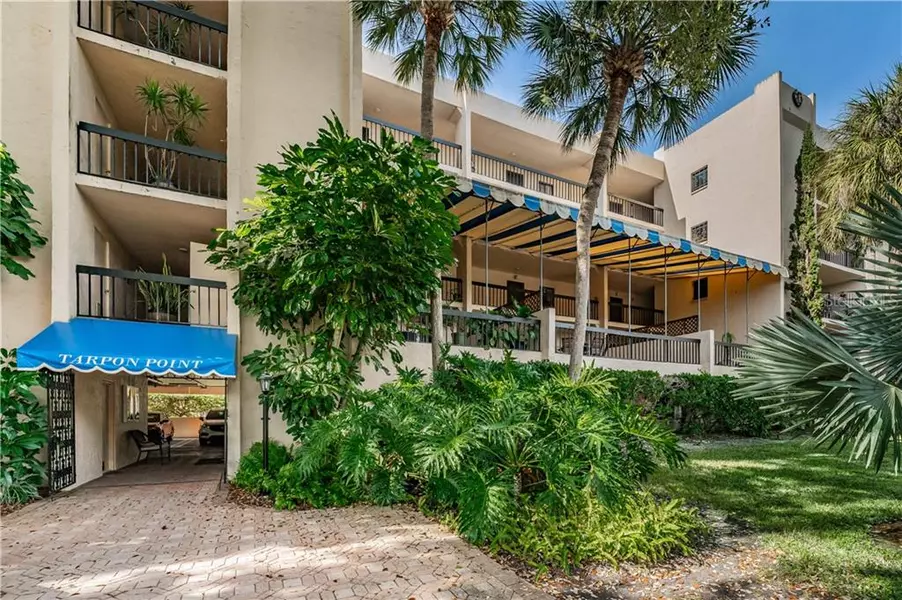 204 TARPON PT #204, Tarpon Springs, FL 34689