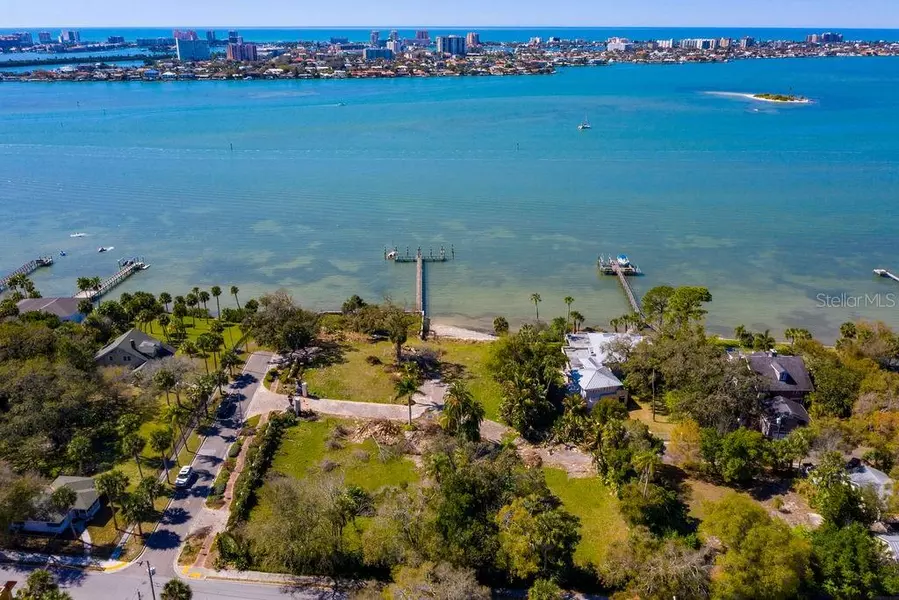 300 PALM BLUFF ST, Clearwater, FL 33755