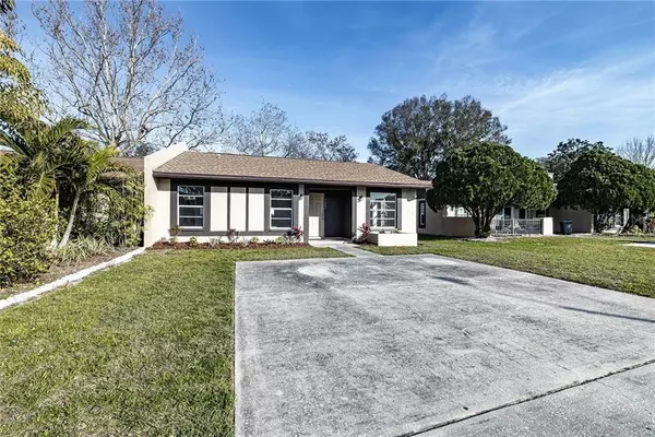 Seminole, FL 33777,9885 88TH ST