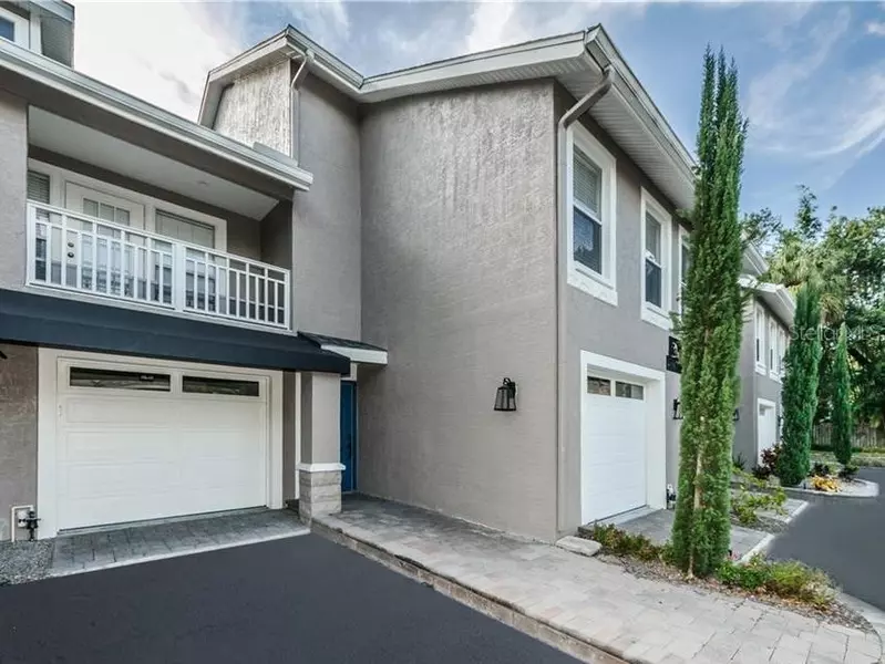 4811 BAYSHORE BLVD #305, Tampa, FL 33611