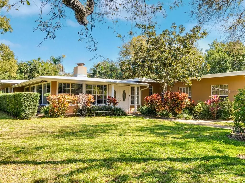 Belleair Bluffs, FL 33770,780 OAKRIDGE LN