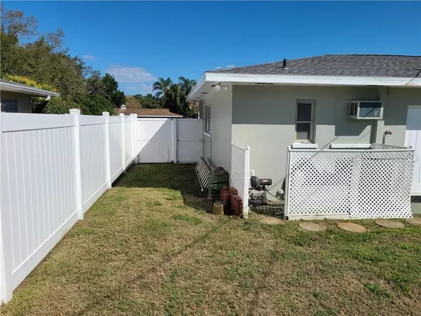 Clearwater, FL 33764,1352 WEBER DR