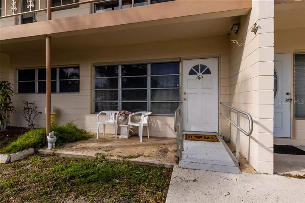 Kenneth City, FL 33709,5861 42ND TER N #1611