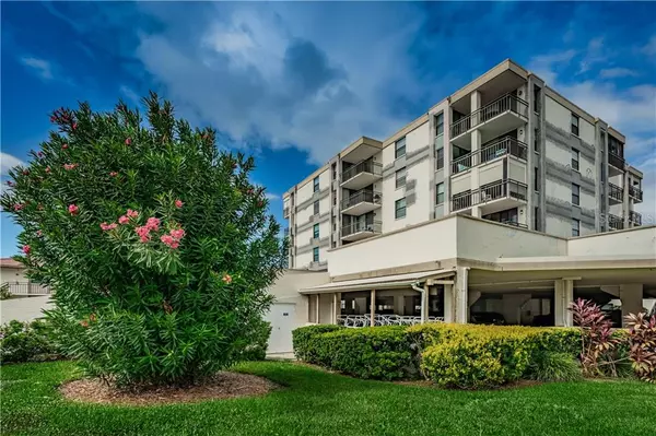 6145 SUN BLVD #501, St Petersburg, FL 33715