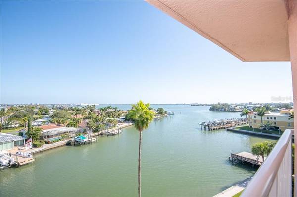 5445 GULF BLVD #PH2, St Pete Beach, FL 33706