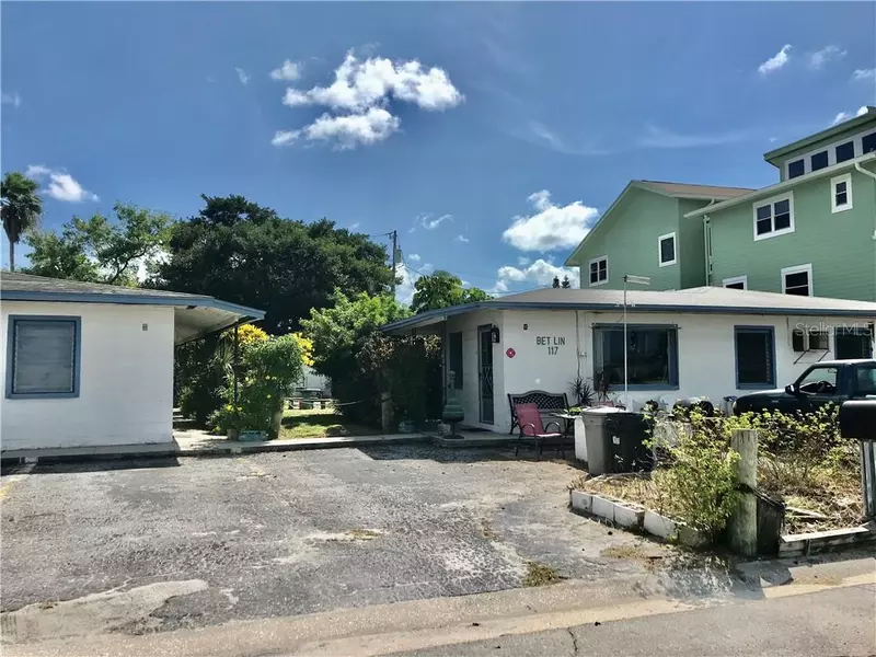 117 127TH AVE, Treasure Island, FL 33706