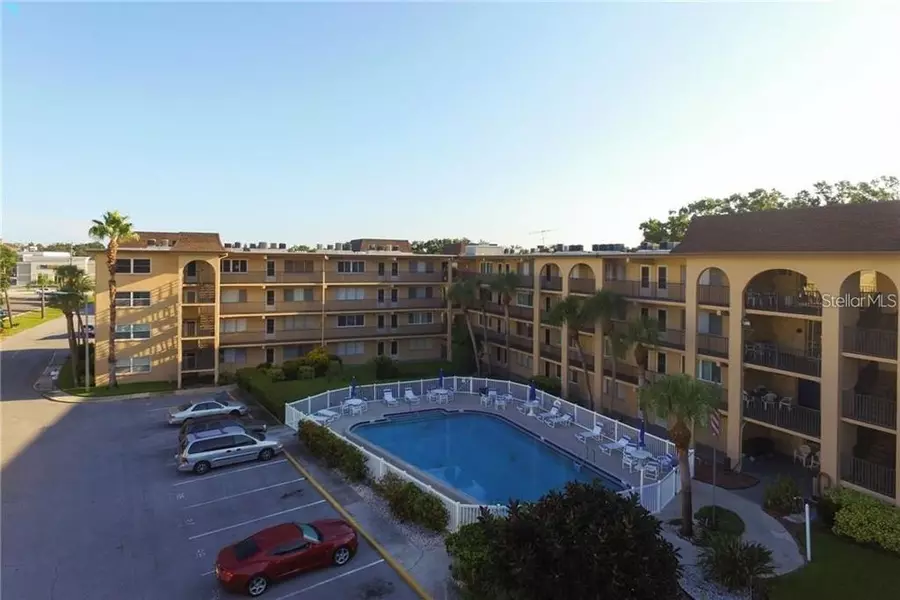 2525 W BAY DR #A34, Belleair Bluffs, FL 33770