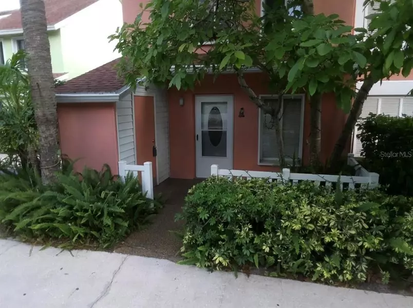 4160 35TH TER S #A, St Petersburg, FL 33711