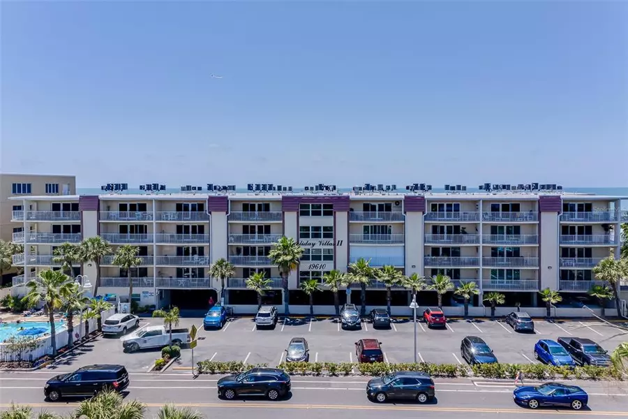 19610 GULF BLVD #301, Indian Shores, FL 33785