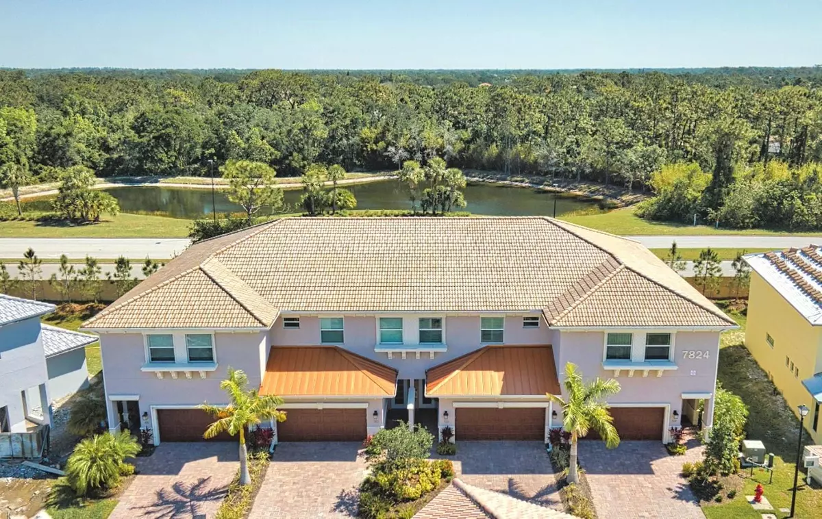 Lakewood Ranch, FL 34202,7730 HIDDEN CREEK LOOP #101