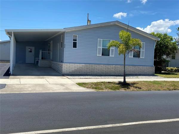 210 MOUNT PINEY AVE NE #272, St Petersburg, FL 33702