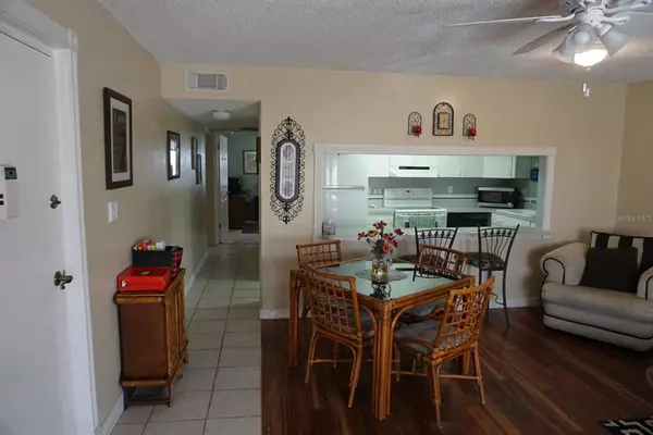 Seminole, FL 33777,7701 STARKEY RD #306