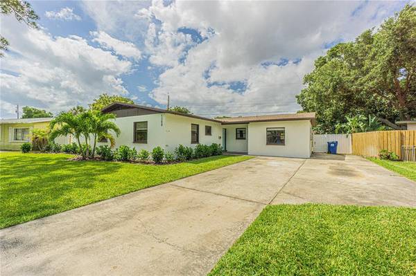 1300 80TH AVE N, St Petersburg, FL 33702