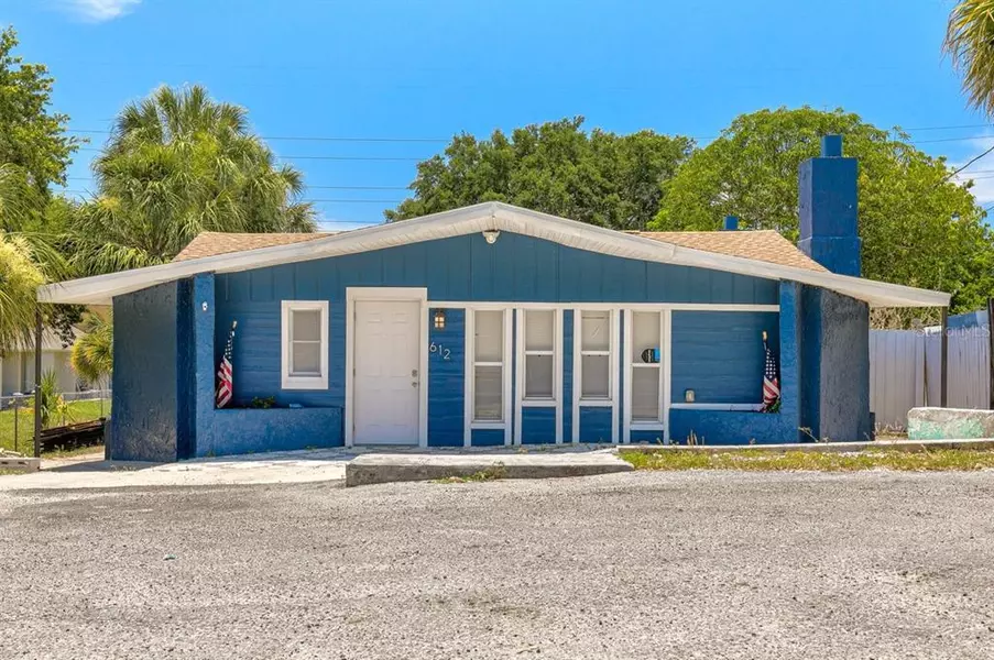 612 E OAKWOOD ST, Tarpon Springs, FL 34689