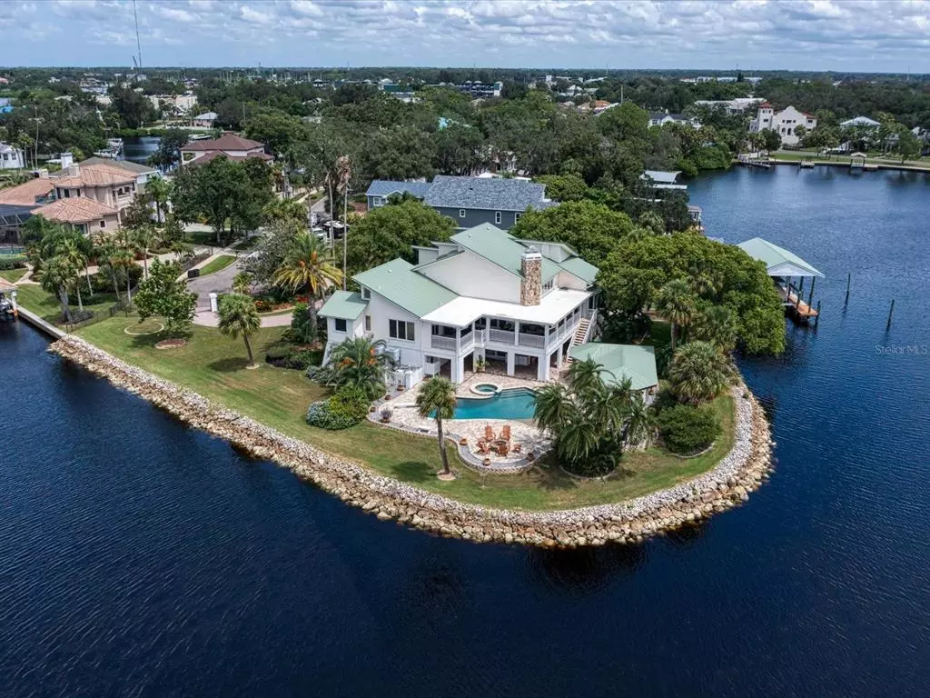 Tarpon Springs, FL 34689,57 CENTRAL CT