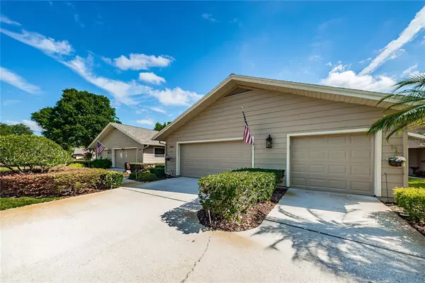 Tarpon Springs, FL 34688,1057 ROYAL TROON CT