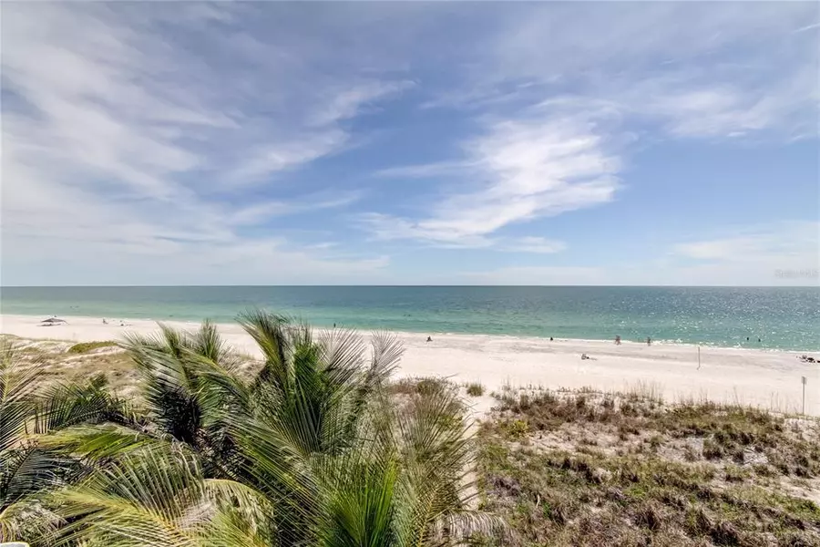 9880 GULF BLVD #4, Treasure Island, FL 33706