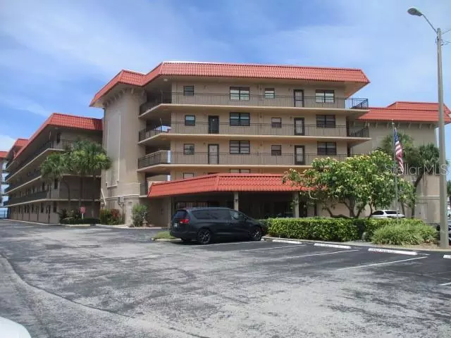17580 GULF BLVD #416, Redington Shores, FL 33708