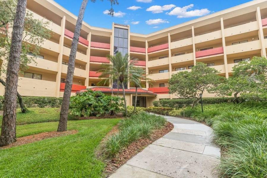 3076 EASTLAND BLVD #409, Clearwater, FL 33761