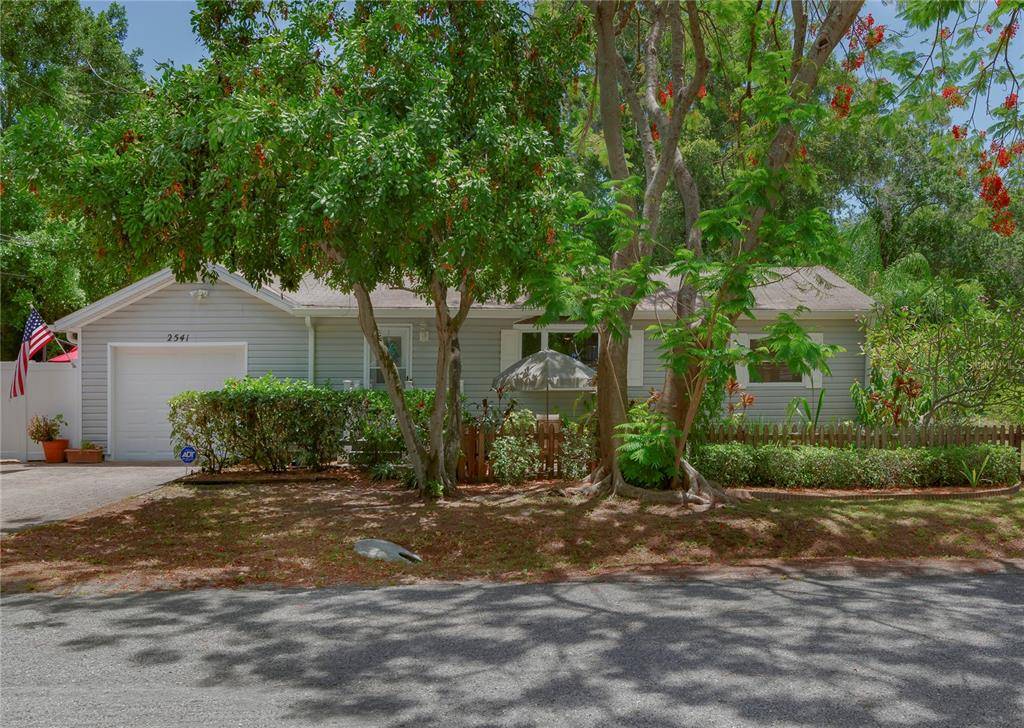 2541 49TH AVE N, St Petersburg, FL 33714
