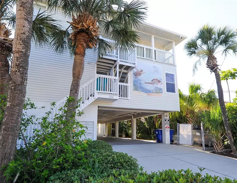 220 GULF BLVD #E, Indian Rocks Beach, FL 33785