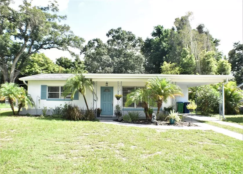 10965 VILLAGE GREEN AVE, Seminole, FL 33772