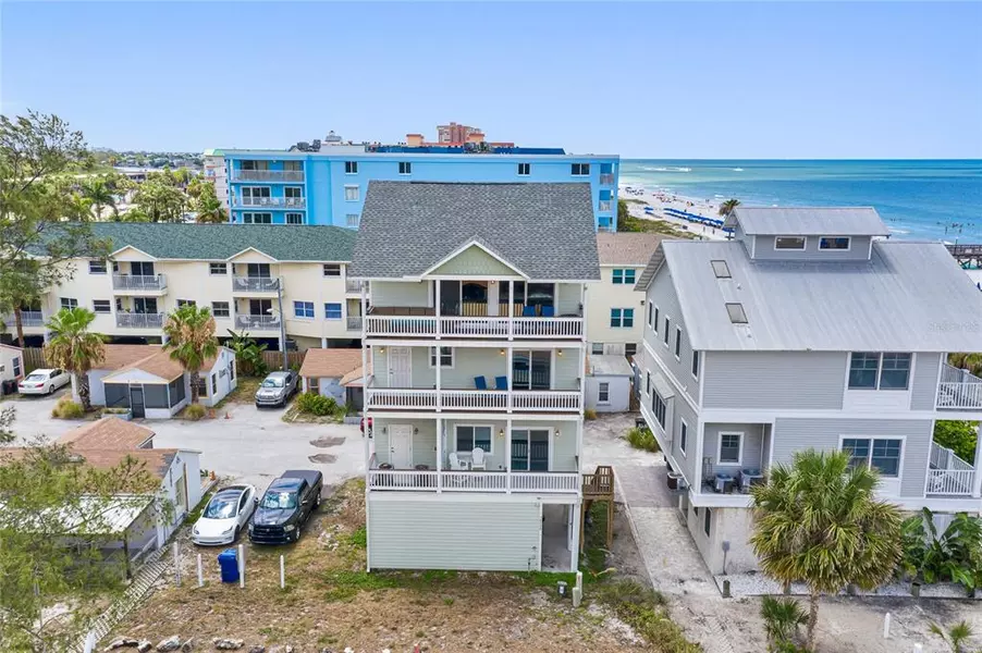 18530 GULF BLVD, Indian Shores, FL 33785