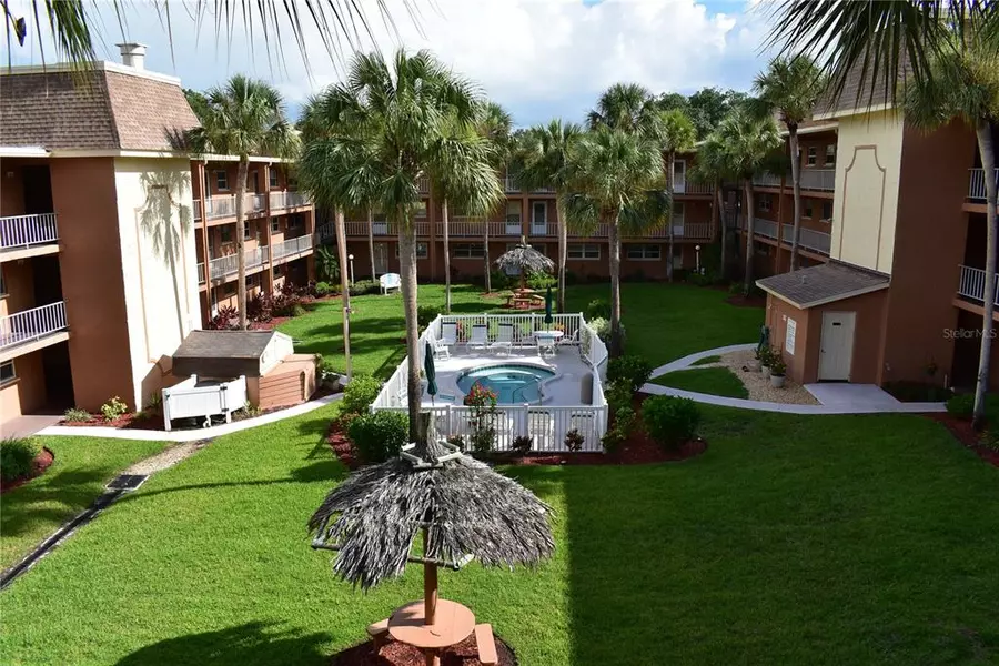 12760 INDIAN ROCKS RD #583, Largo, FL 33774