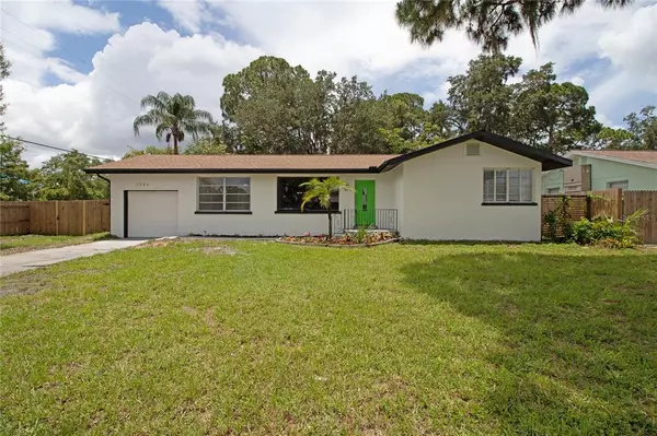 Sarasota, FL 34237,2586 TAMI SOLA ST