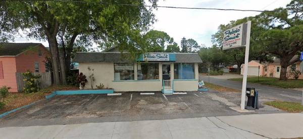 5401 GULFPORT BLVD S, Gulfport, FL 33707