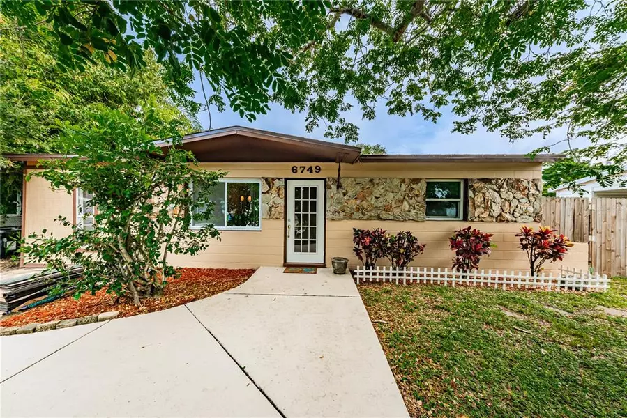 6749 81ST AVE N, Pinellas Park, FL 33781