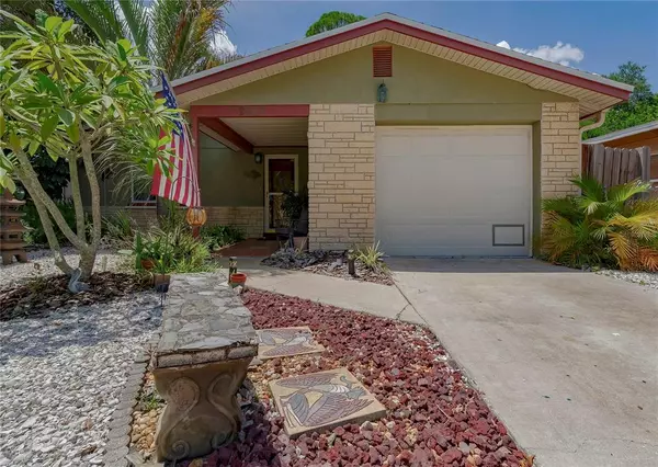 2623 44TH ST S, Gulfport, FL 33711