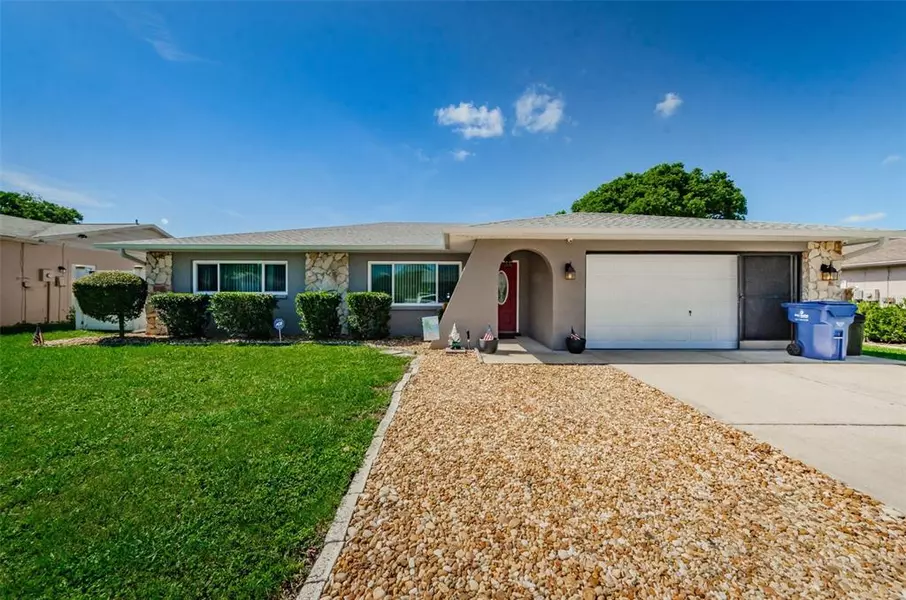 7924 EDINBURGH DR, New Port Richey, FL 34653